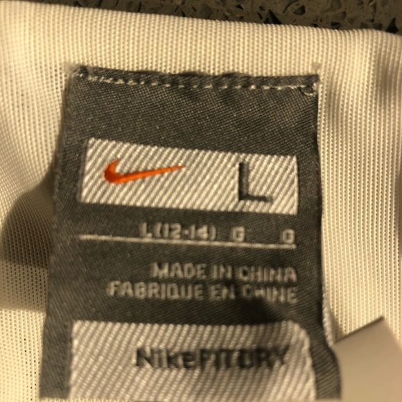 Nike Dri Fit Workout Tank - Picture 7 of 7